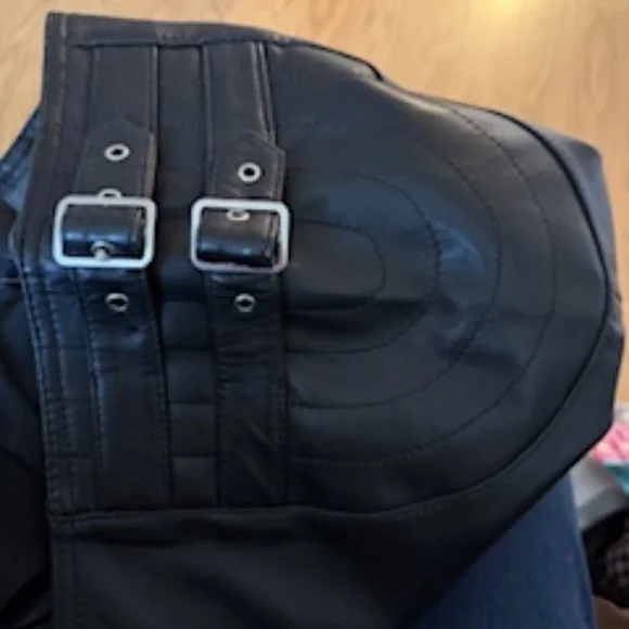 Y2K Soft Black Leather MEXX Sz 10, Lined, Moto Detail - Picture 5 of 8